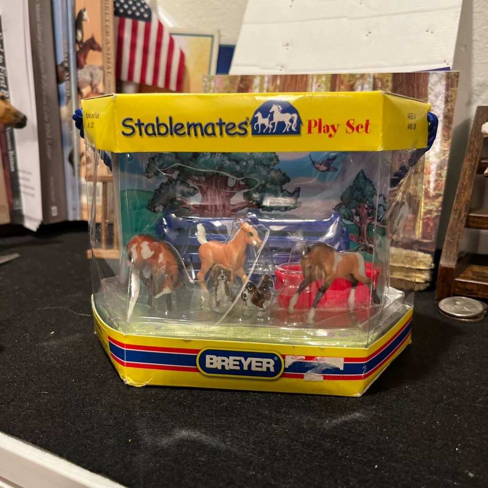 Breyer Stablemates Puppies and Foals Play Set - REDUCED!!